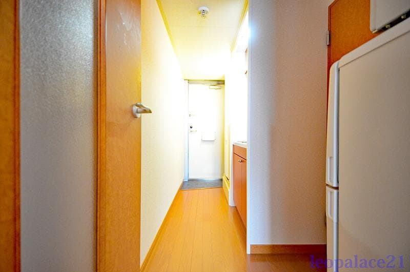 Room image 9