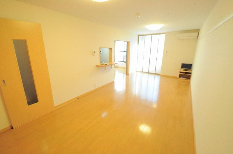 Preview interior of leopalace Stay Shiny Oka