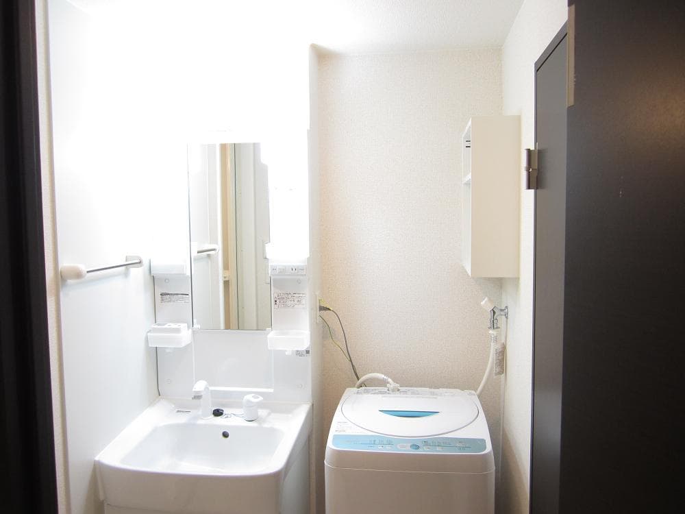 Room image 13