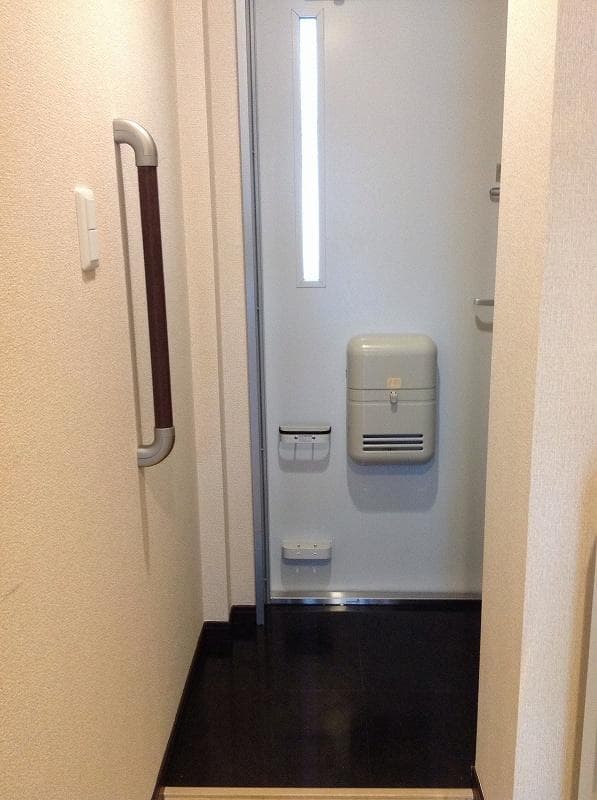 Room image 11