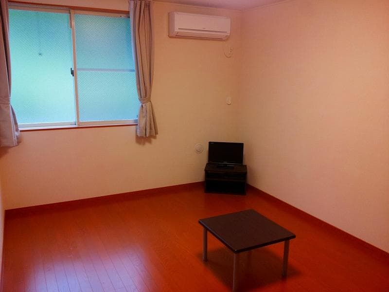 Room image 15
