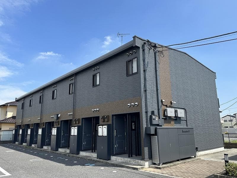 Main exterior of leopalace Shuttle Misumi