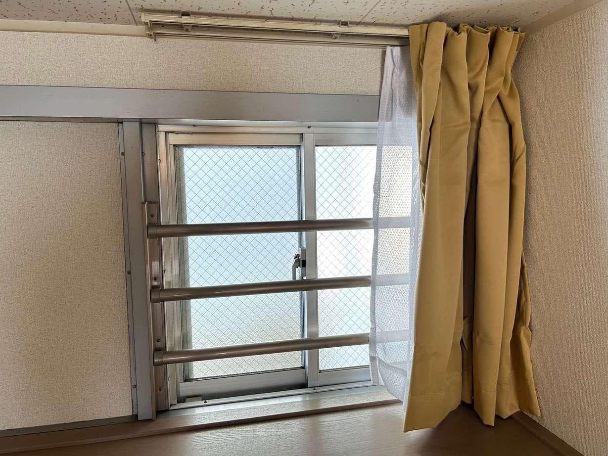 Room image 12