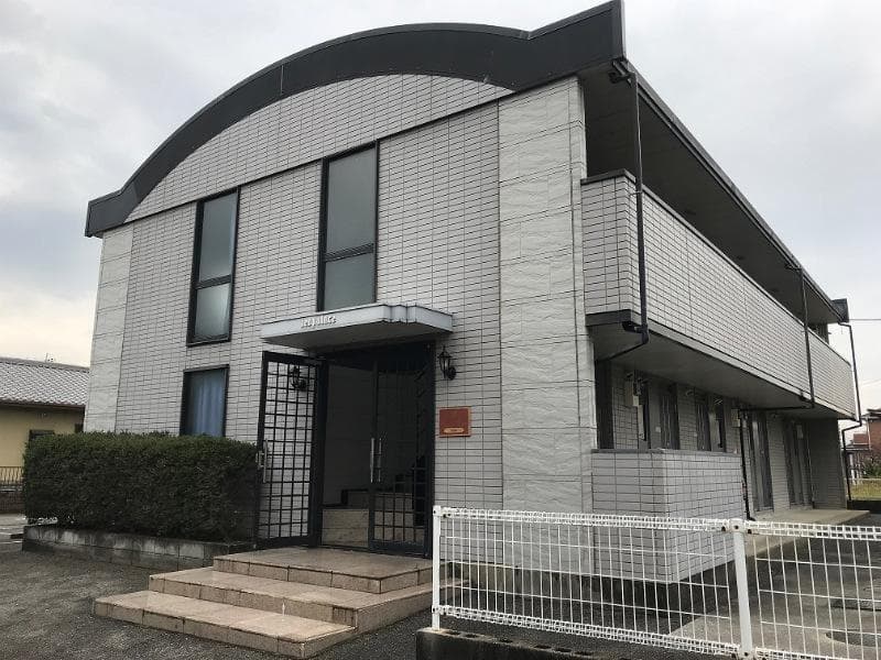 Main exterior of leopalace OGURA