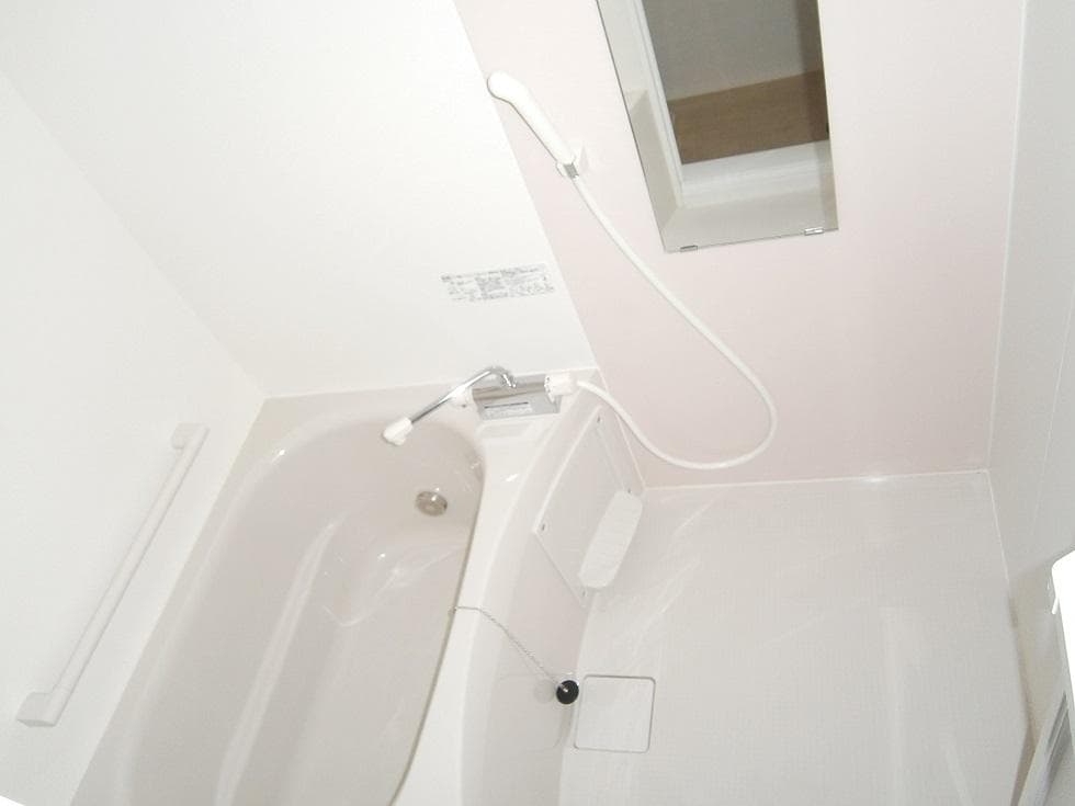 Room image 12