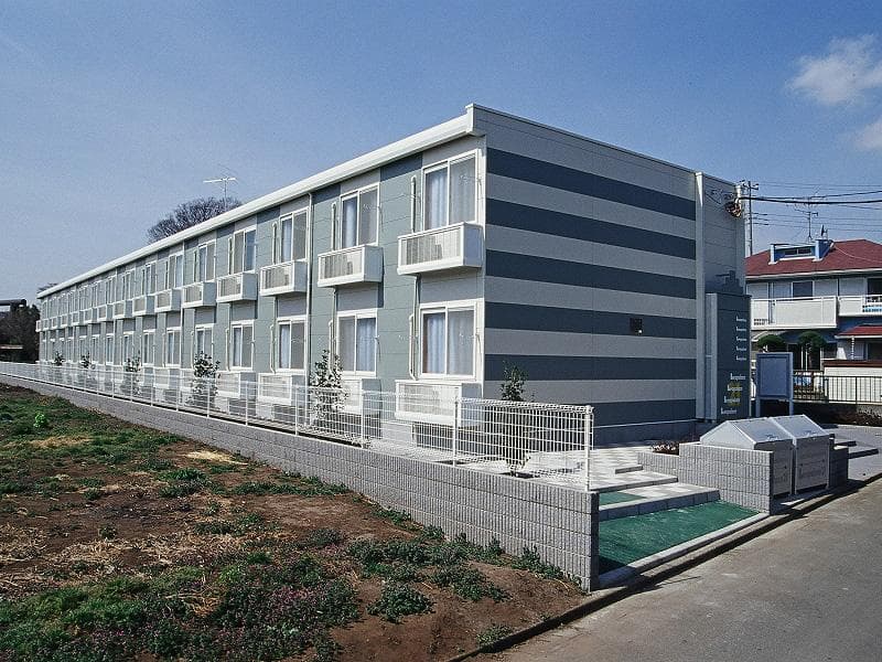 Main exterior of leopalace Blanc Fleur Sakuradai