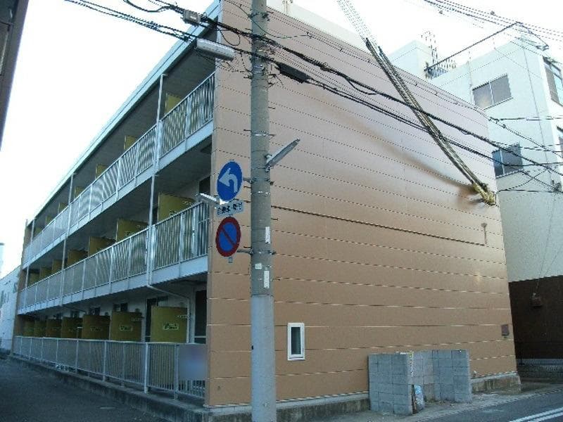Main exterior of leopalace Shimagami