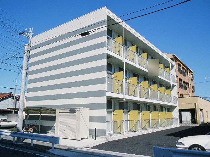 Main exterior of leopalace Hanahara