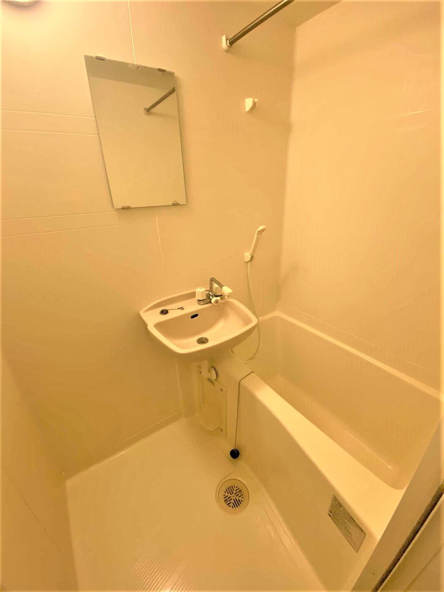 Room image 9
