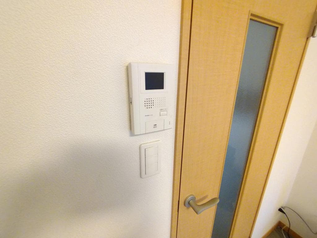 Room image 13