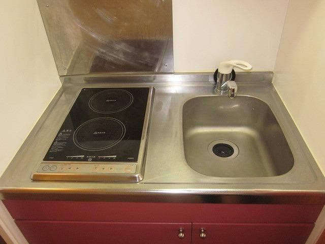 Room image 8