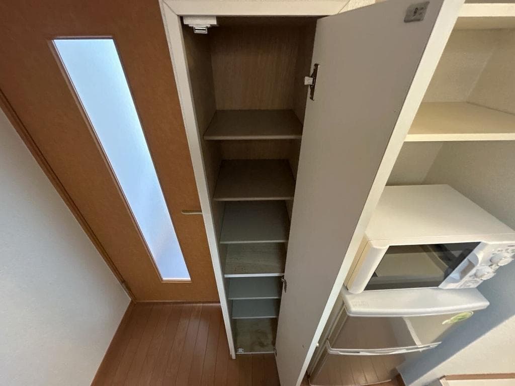 Room image 13