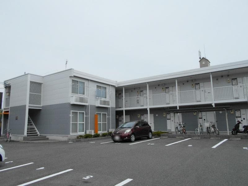 Main exterior of leopalace Takino Mizu