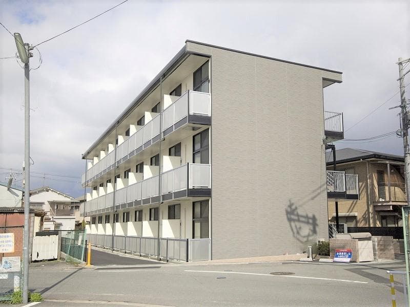 Main exterior of leopalace Casa Grande