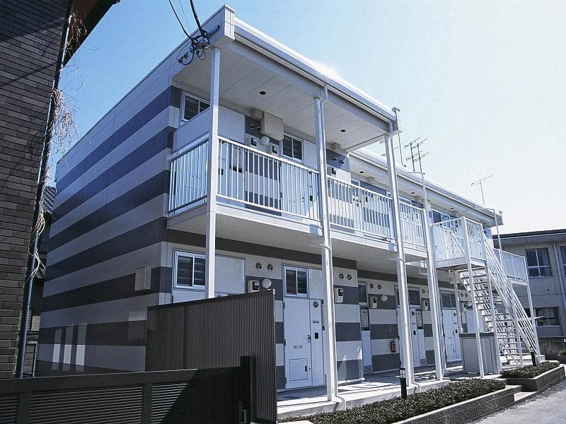 Main exterior of leopalace IRON