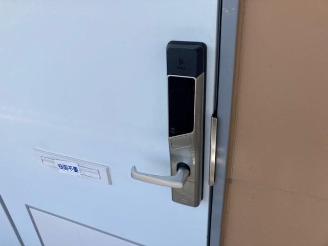 Room image 10