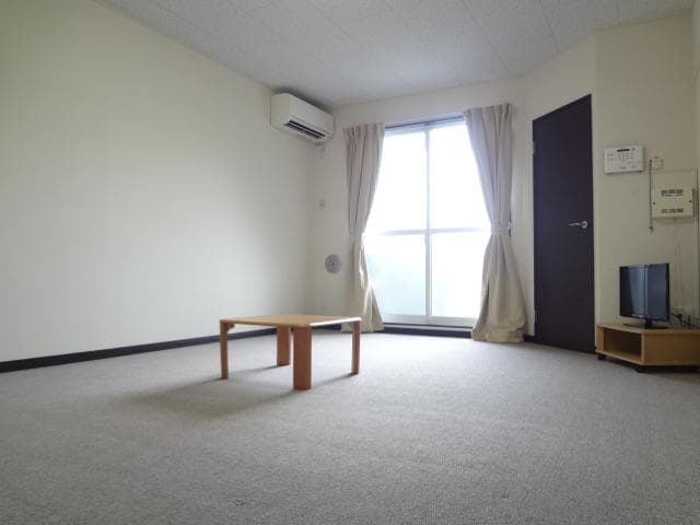 Preview interior of LEONEXT Smile II