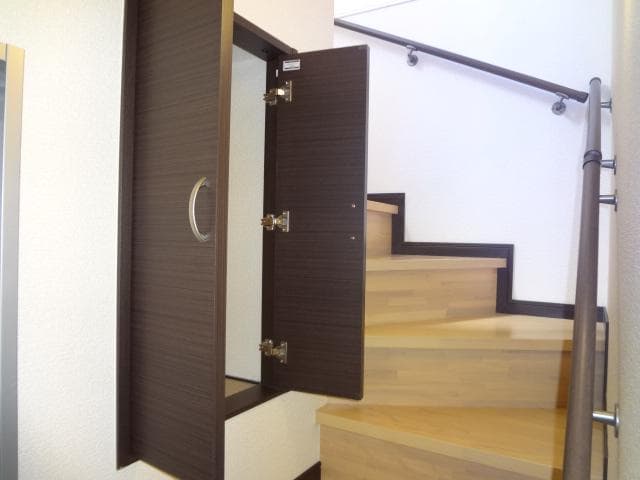 Room image 15
