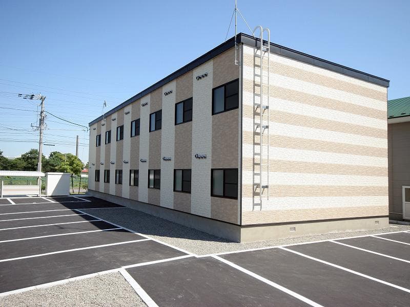 Main exterior of leopalace Comfort
