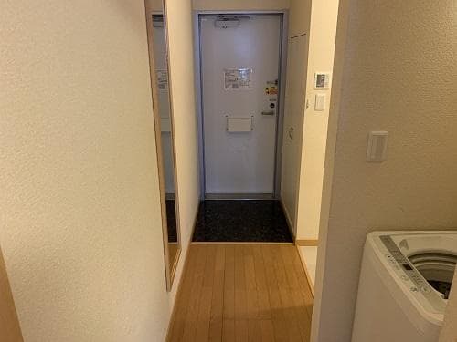 Room image 9
