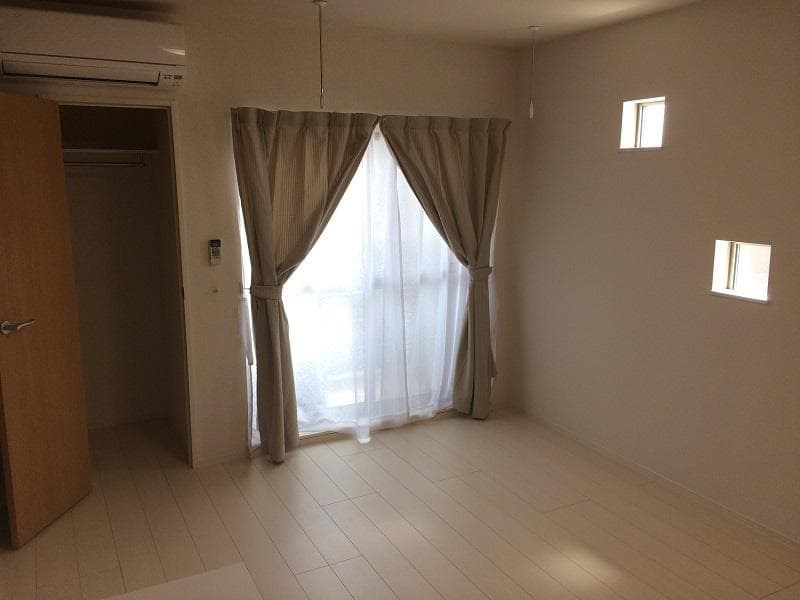 Preview interior of CLEINO Saran