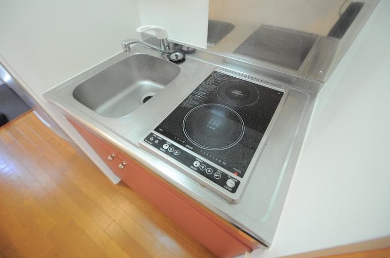 Room image 12
