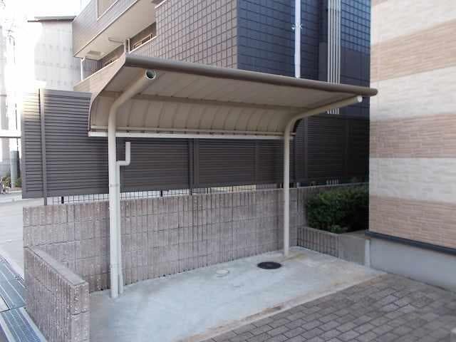 Room image 16