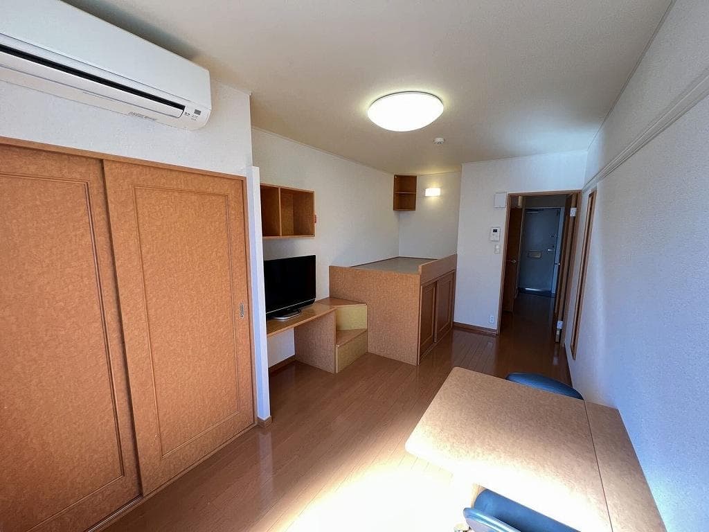 Preview interior of leopalace Ichibanbashi