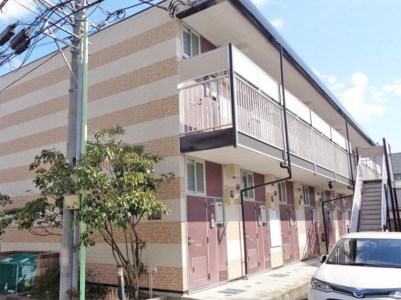 Main exterior of leopalace Asuka Totsuka