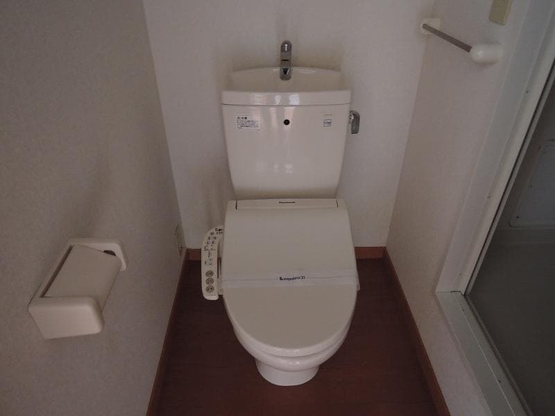Room image 14