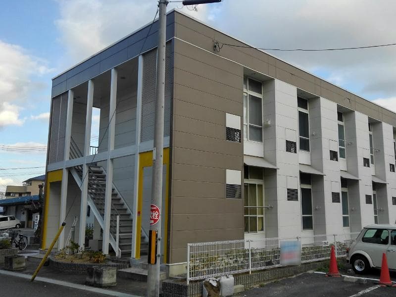 Main exterior of leopalace deMorrino