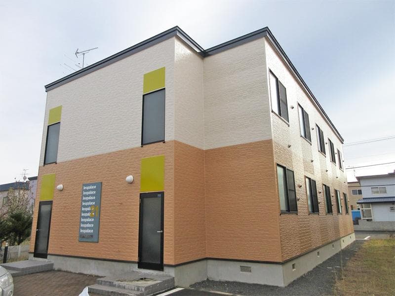 Main exterior of leopalace Liberty