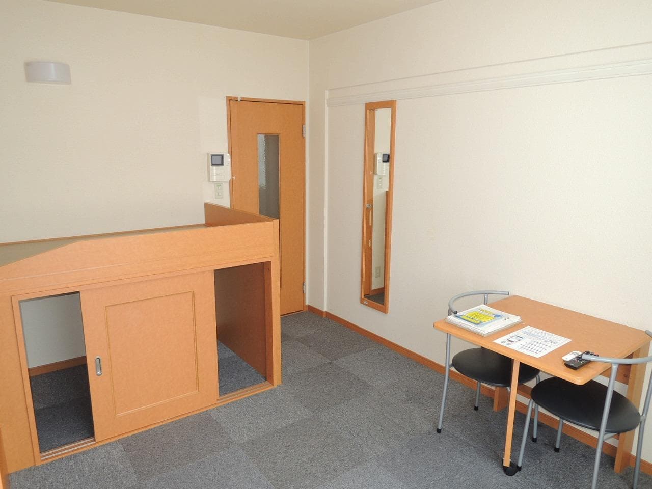 Room image 16