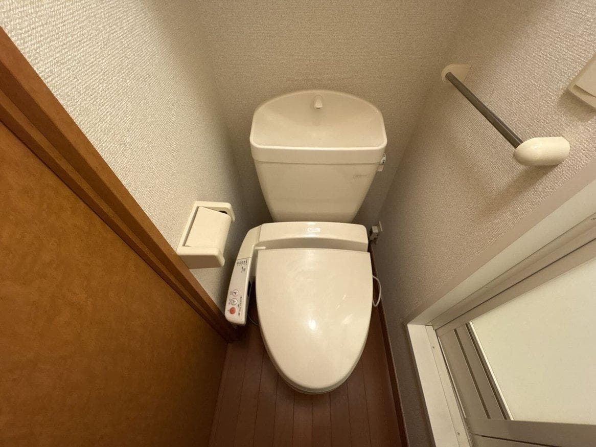Room image 9
