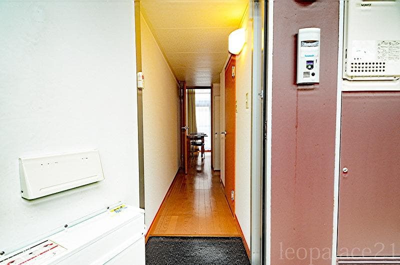 Preview interior of leopalace Minami Koji