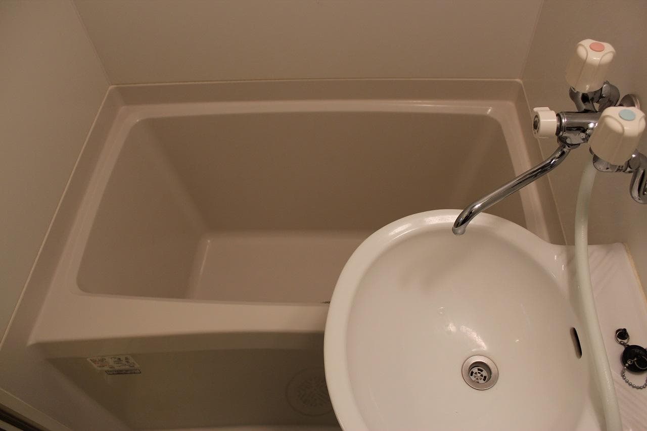 Room image 11
