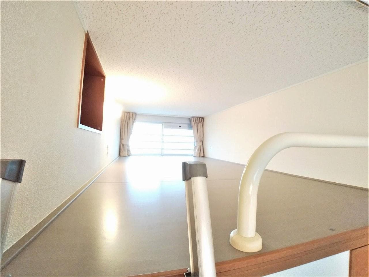Room image 14