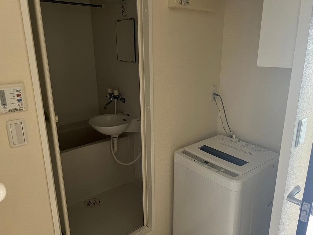 Room image 14