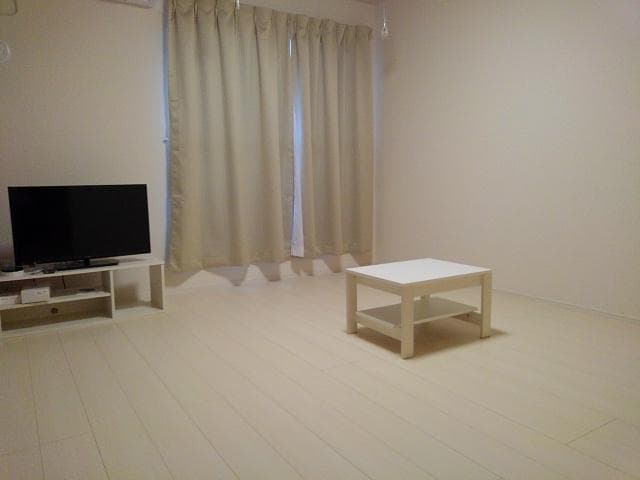 Preview interior of MIRANDA YK Tsukimidai
