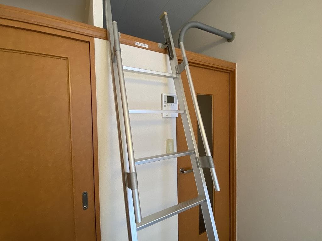 Room image 12