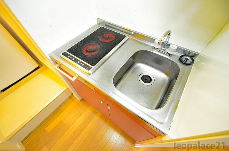 Room image 11