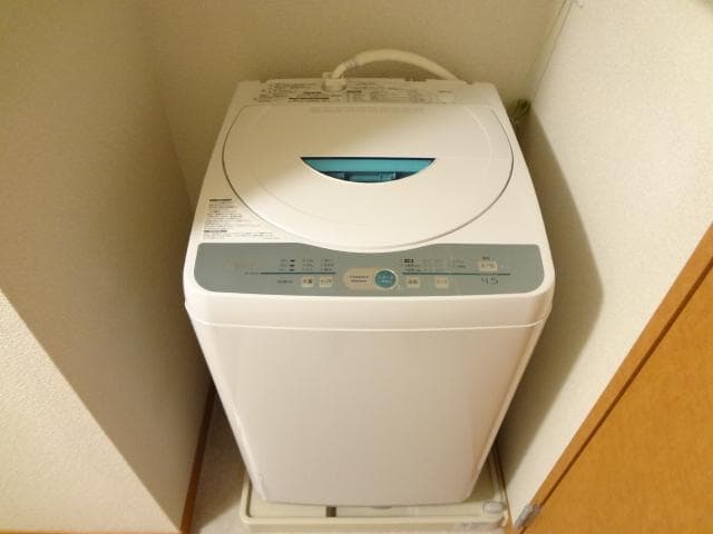 Room image 12