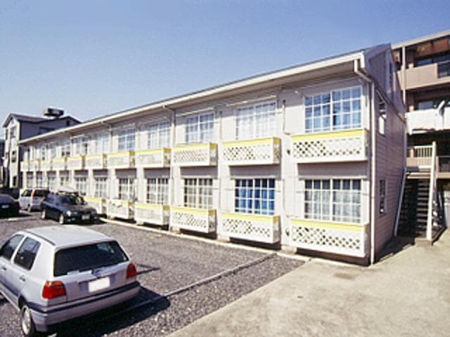 Room image 8