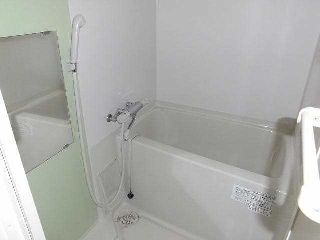 Room image 9