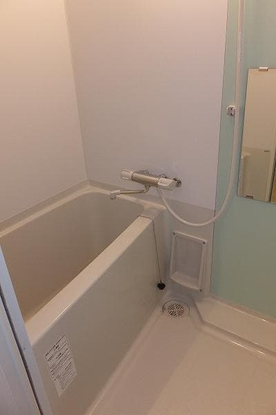 Room image 15