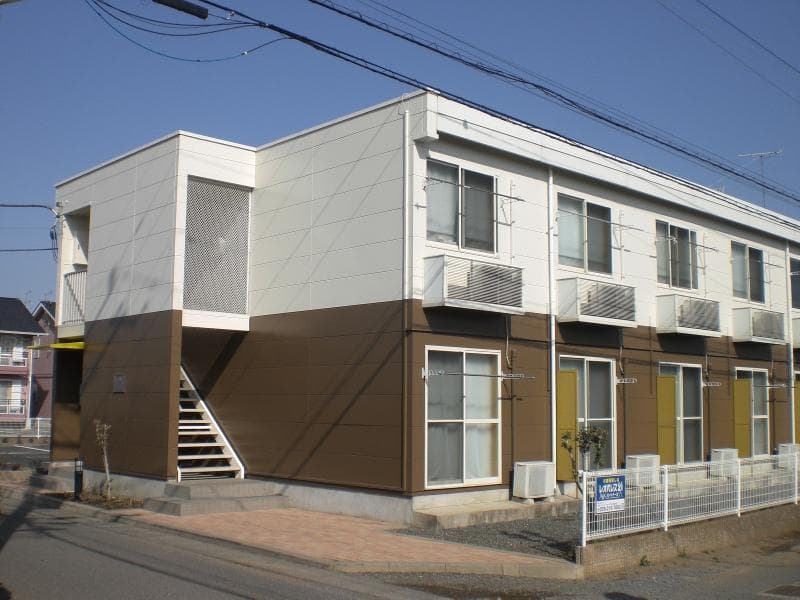 Main exterior of leopalace Millennium