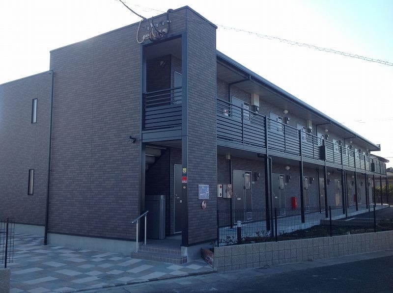 Main exterior of LEONEXT Lintor