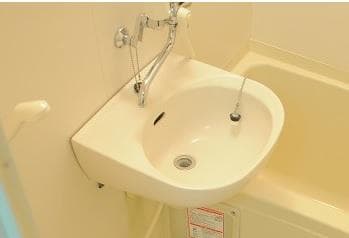 Room image 13