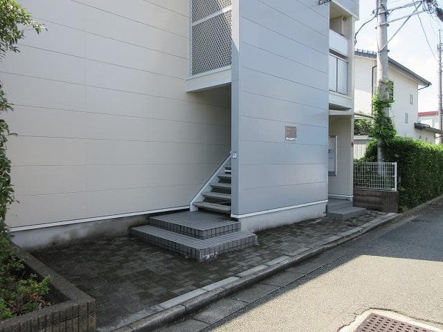 Room image 12