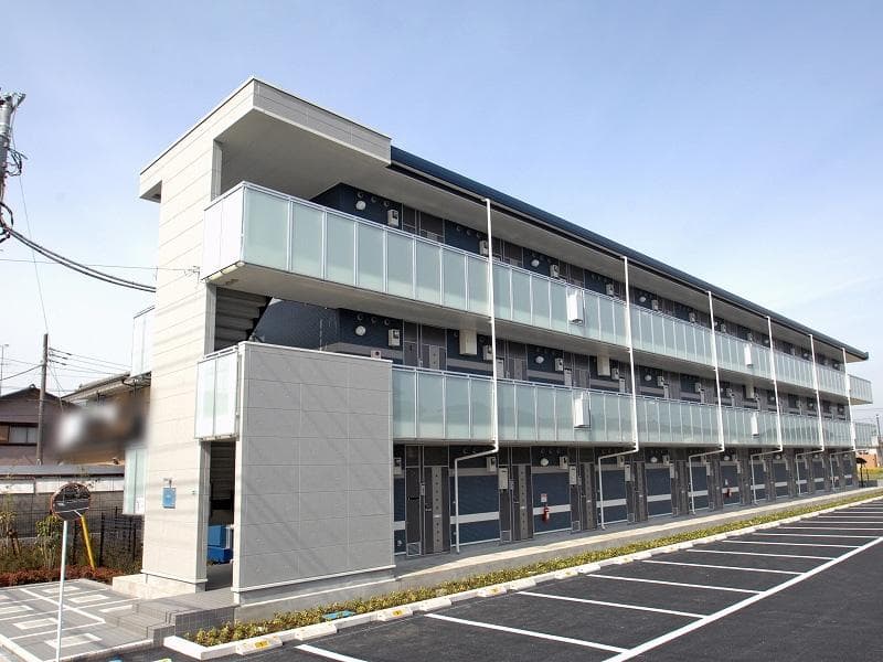 Main exterior of LEONEXT Park Heights B